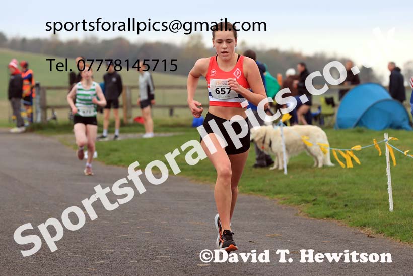 Mens and Womens under-17s 2024 Heaton Memorial Road Race, Newcastle Town Moor, Newcastle.   Photo: David T. Hewitson/Sports for All Pics